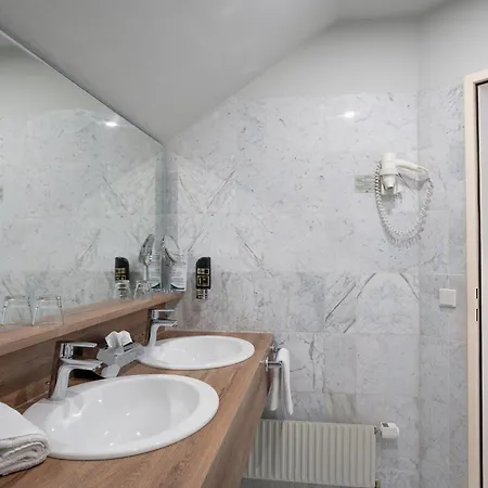 Hotel Kongress 4*
