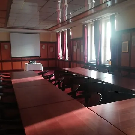 Hotel Kongress 4*