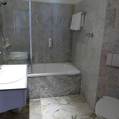 Hotel Kongress 4*