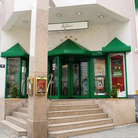 康格拉斯酒店 酒店